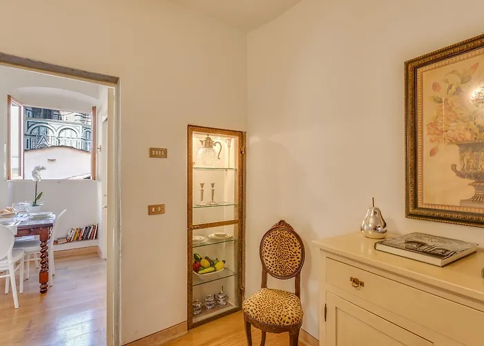 - Benedetto Duomo * Floransa